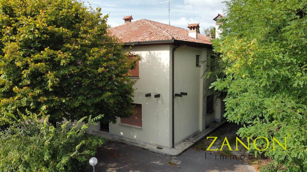 villa indipendente in vendita